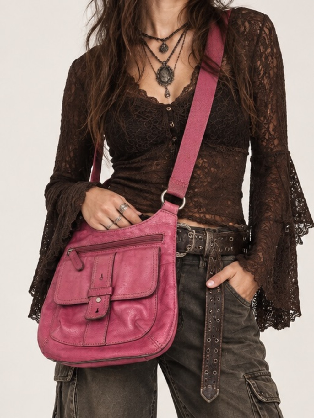 Fossil Y2K VTG Gorpcore Whimsigoth Magenta Leather Crossbody Bag